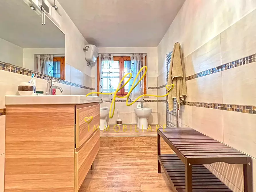 Immagine 15 di Casa bifamiliare in vendita  a Rosignano Marittimo