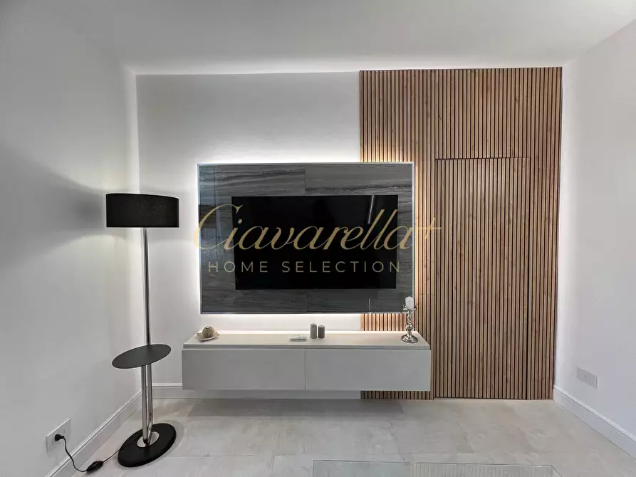 Immagine 13 di Terratetto in affitto  a Forte Dei Marmi