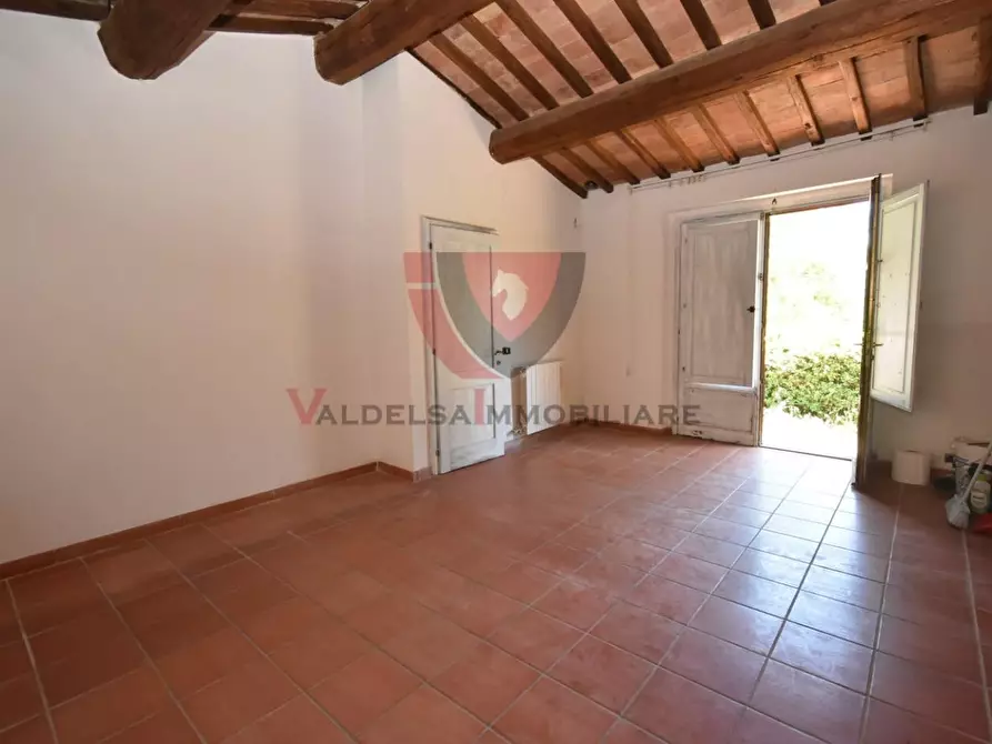 Immagine 22 di Appartamento in vendita  a Colle Di Val D'elsa