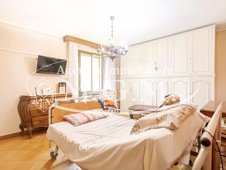 Immagine 27 di Rustico / casale in vendita  a Calcinaia