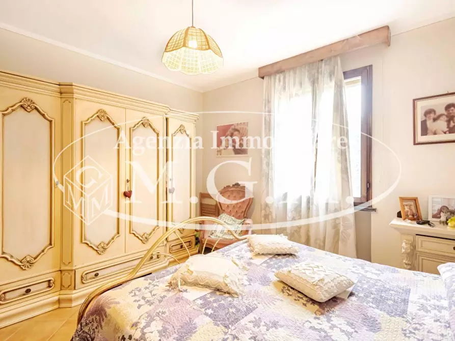 Immagine 26 di Rustico / casale in vendita  a Calcinaia