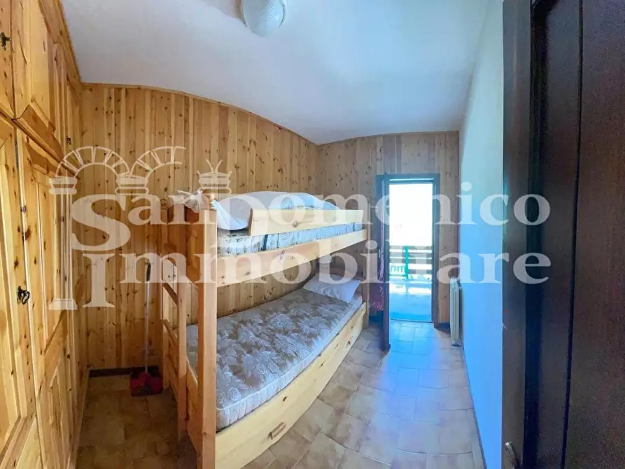 Immagine 10 di Appartamento in vendita  a Fiumalbo