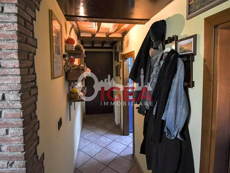 Immagine 30 di Mansarda in vendita  a Monteriggioni