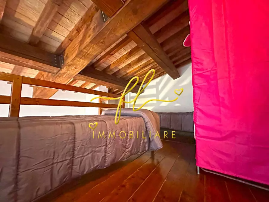 Immagine 20 di Casa colonica in vendita  a Santa Luce