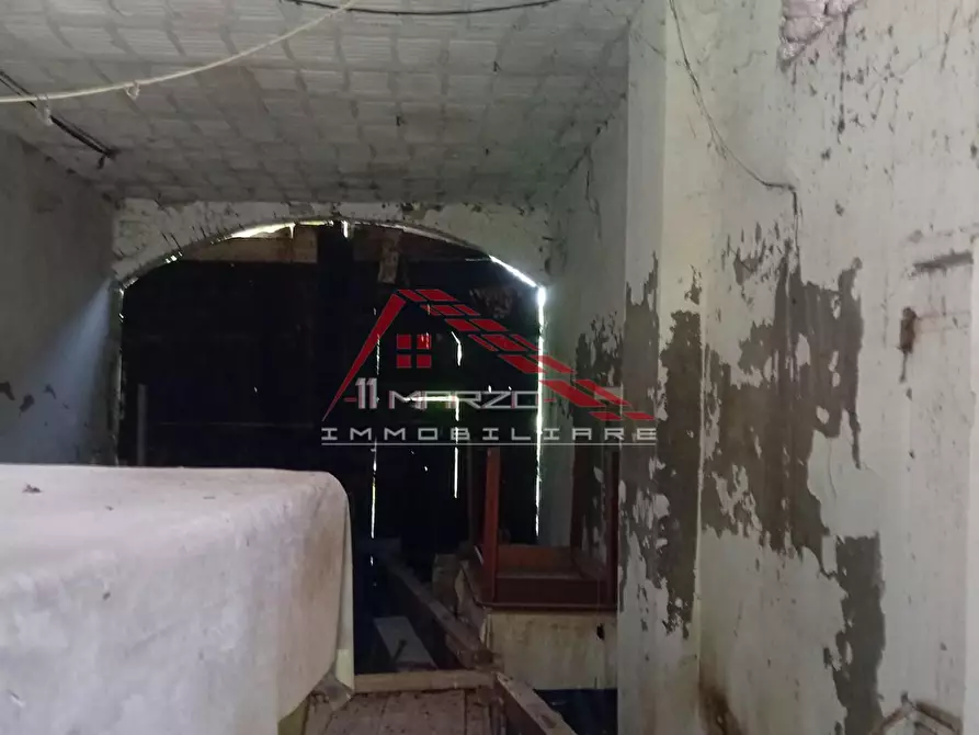 Immagine 10 di Casa colonica in vendita  a Brescello