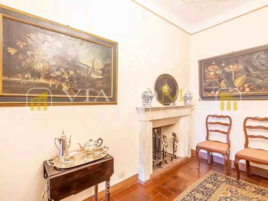 Immagine 24 di Appartamento in vendita  a Lucca