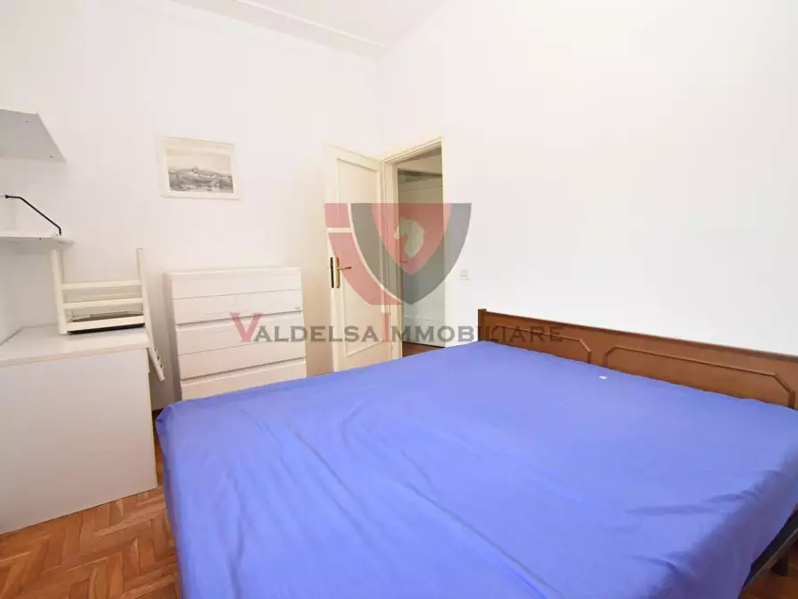 Immagine 23 di Appartamento in vendita  a Colle Di Val D'elsa