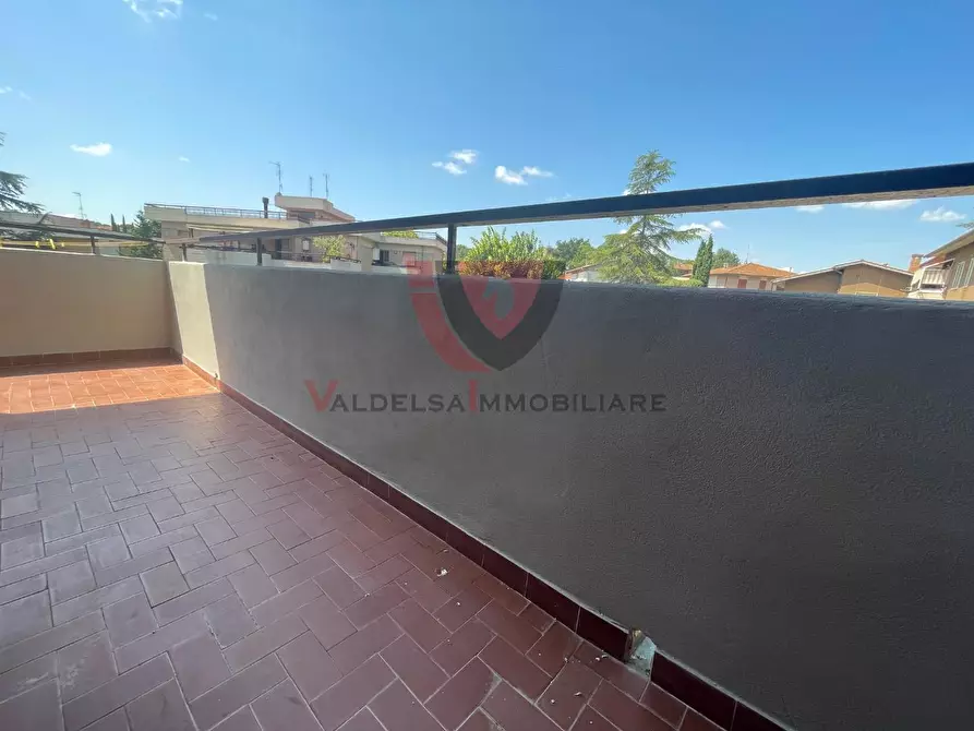 Immagine 2 di Appartamento in vendita  a Colle Di Val D'elsa