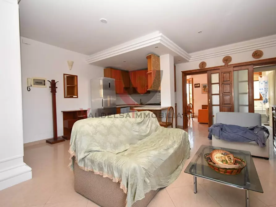 Immagine 9 di Appartamento in vendita  a Colle Di Val D'elsa