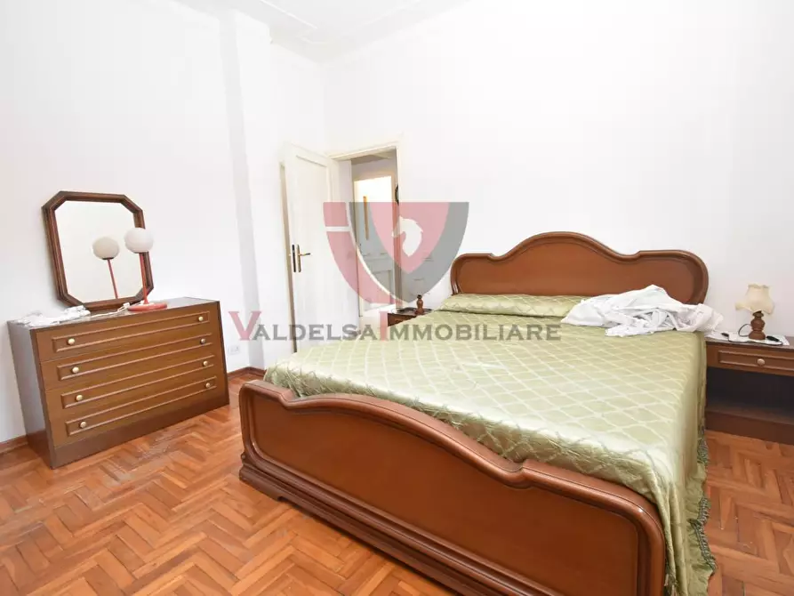 Immagine 20 di Appartamento in vendita  a Colle Di Val D'elsa