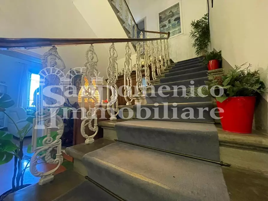 Immagine 19 di Villa in vendita  a Pisa