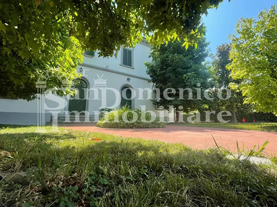 Immagine 55 di Villa in vendita  a Pisa