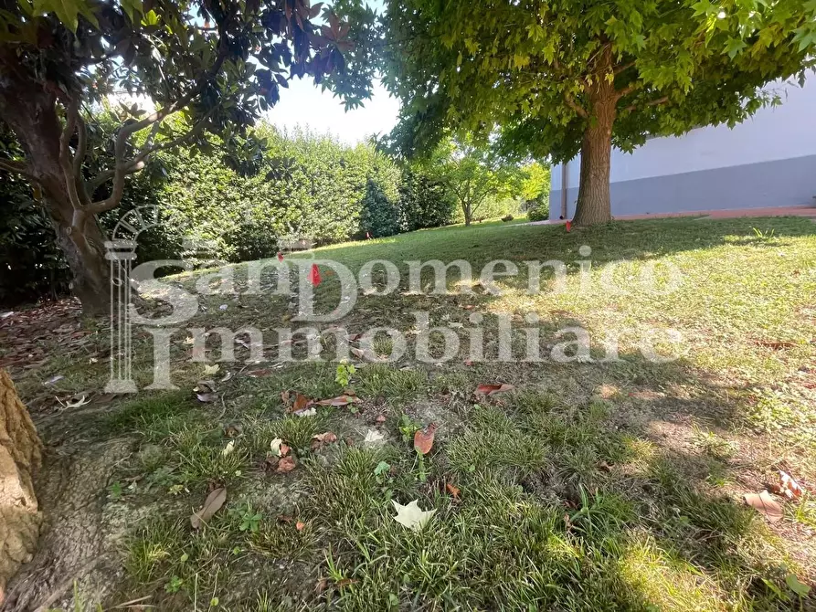 Immagine 51 di Villa in vendita  a Pisa