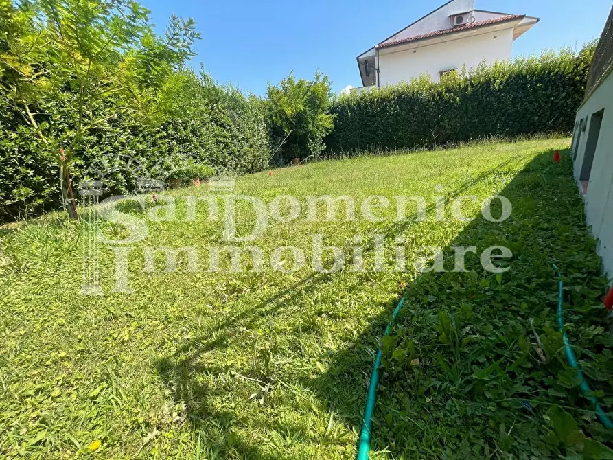 Immagine 68 di Villa in vendita  a Pisa