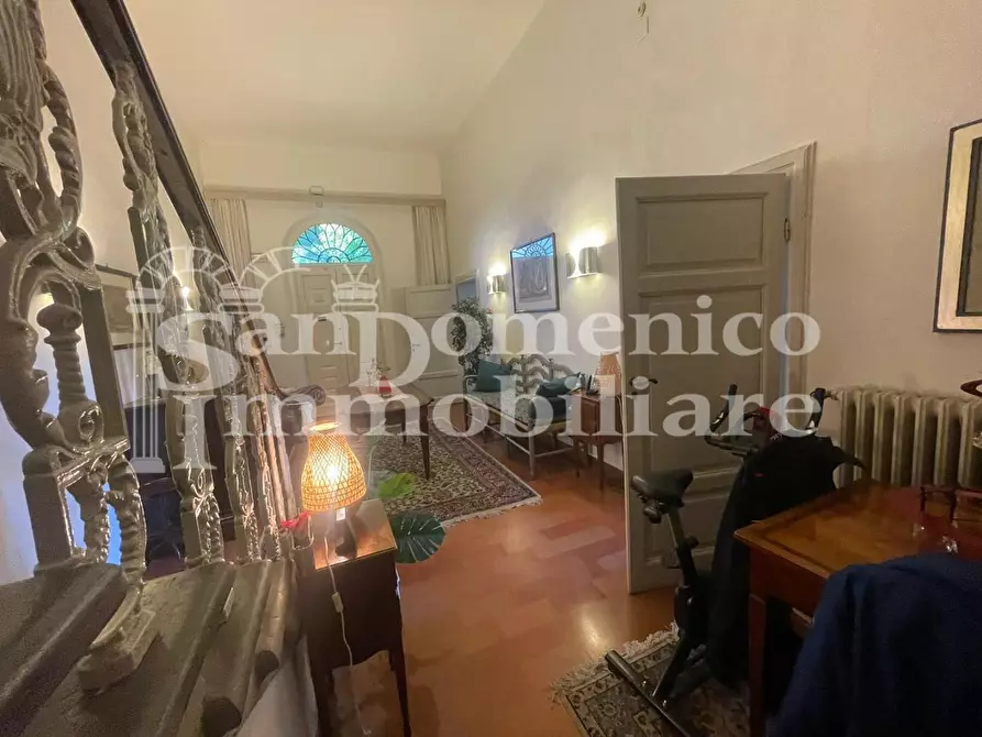 Immagine 5 di Villa in vendita  a Pisa
