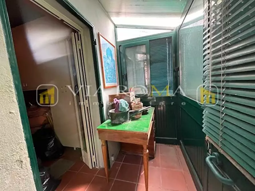 Immagine 25 di Appartamento in vendita  a Lucca