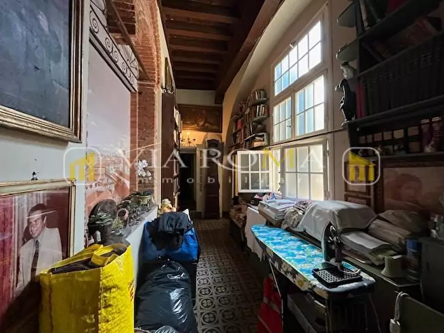 Immagine 2 di Appartamento in vendita  a Lucca