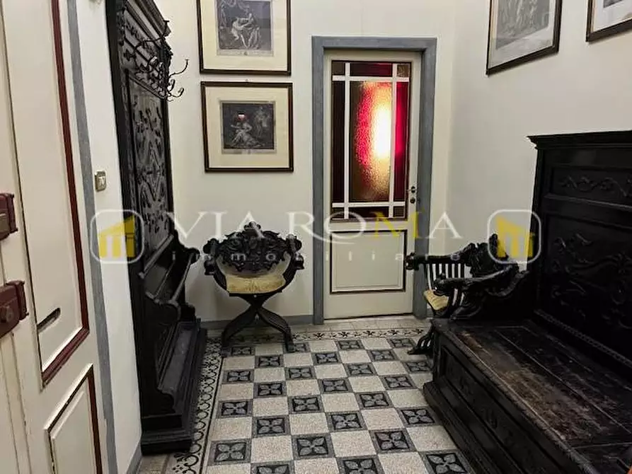 Immagine 6 di Appartamento in vendita  a Lucca