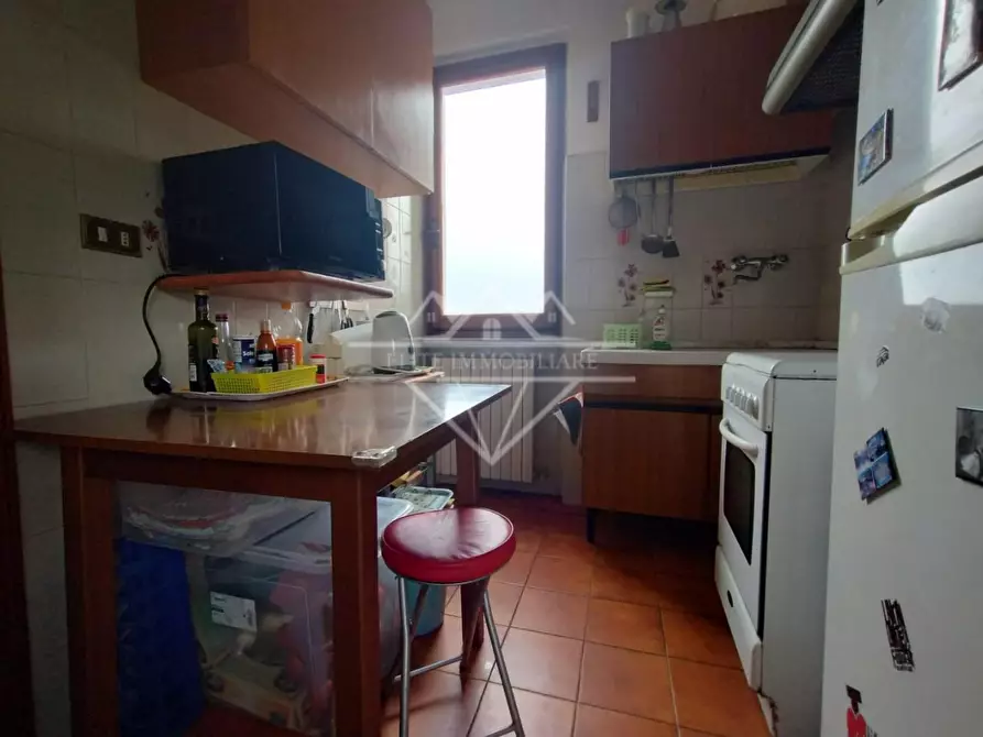 Immagine 3 di Casa bifamiliare in vendita  a Massa