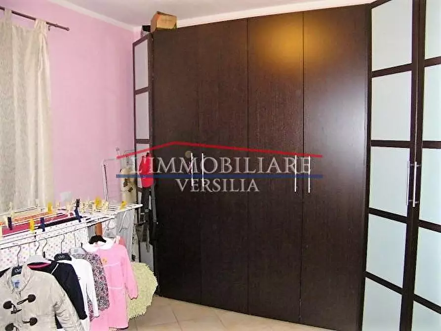 Immagine 6 di Casa semindipendente in vendita  a Massa