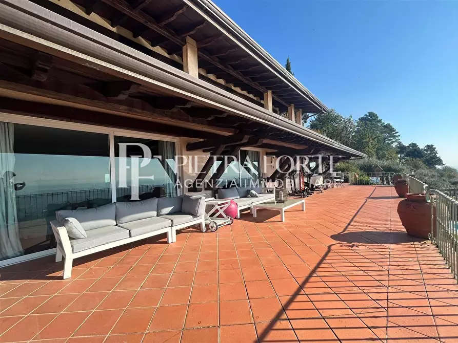 Immagine 29 di Villa in vendita  a Pietrasanta