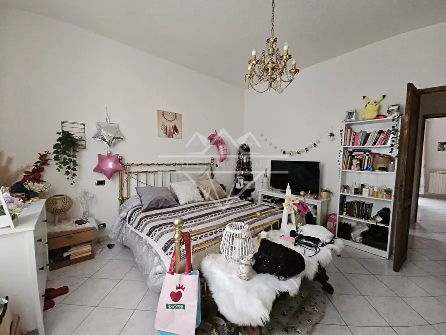 Immagine 9 di Casa indipendente in vendita  a Carrara