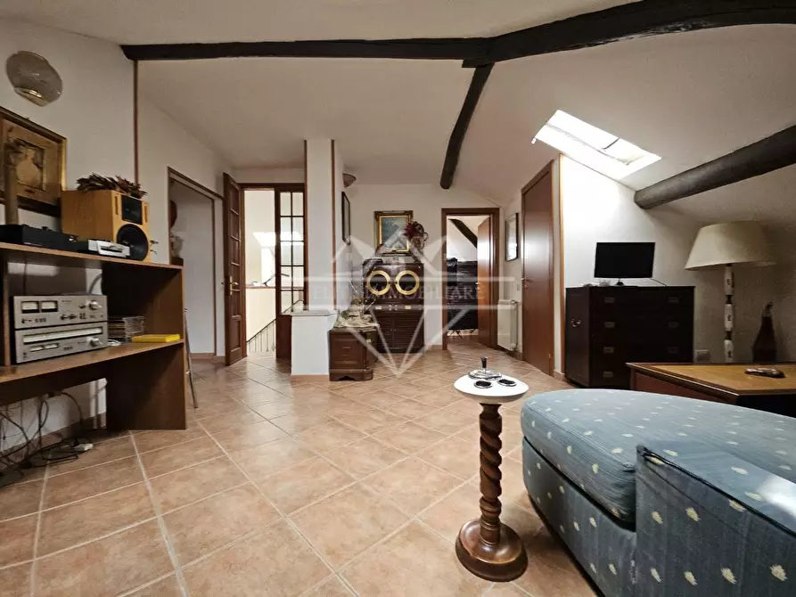 Immagine 13 di Casa indipendente in vendita  a Carrara