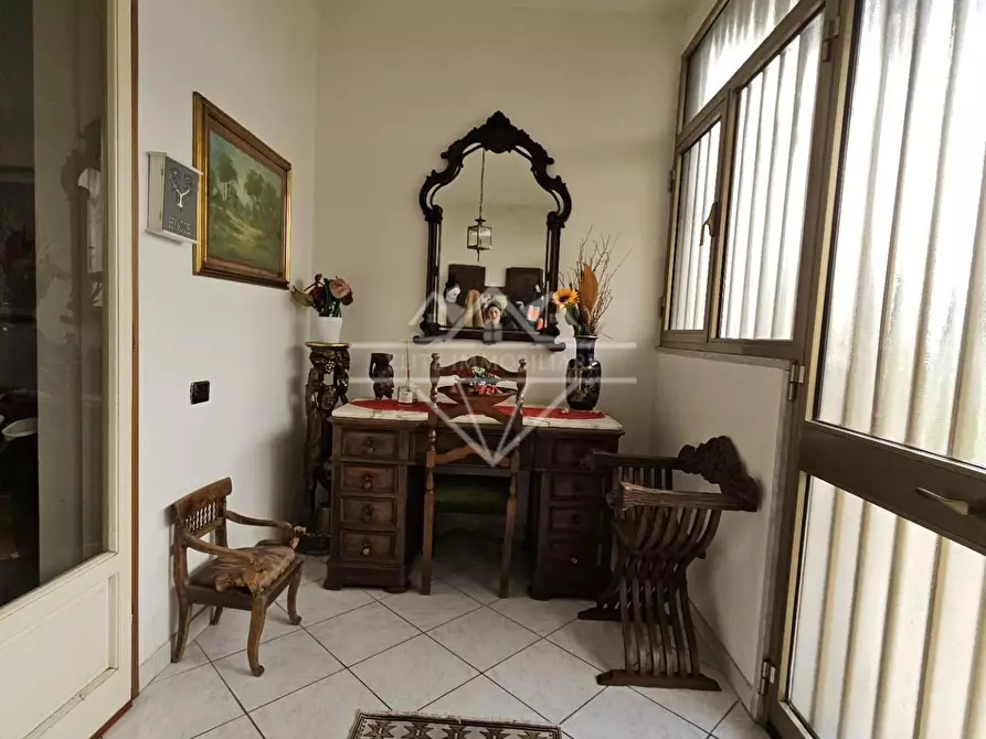 Immagine 2 di Casa indipendente in vendita  a Carrara