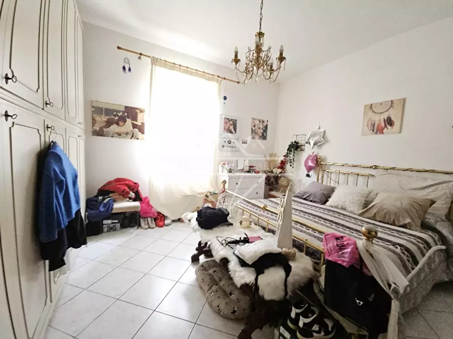 Immagine 10 di Casa indipendente in vendita  a Carrara