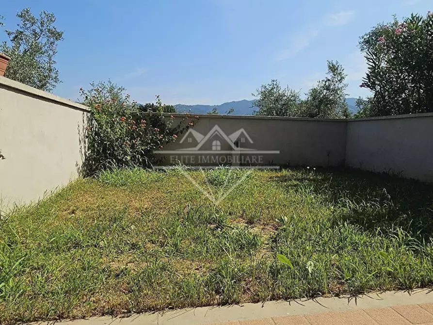 Immagine 21 di Villetta a schiera in affitto  a Ameglia