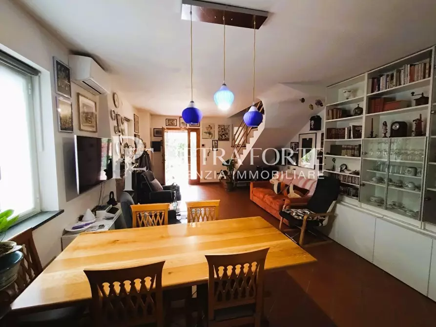 Immagine 14 di Casa semindipendente in vendita  a Pietrasanta