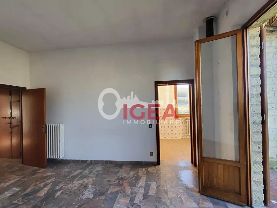 Immagine 19 di Villa in vendita  a Colle Di Val D'elsa