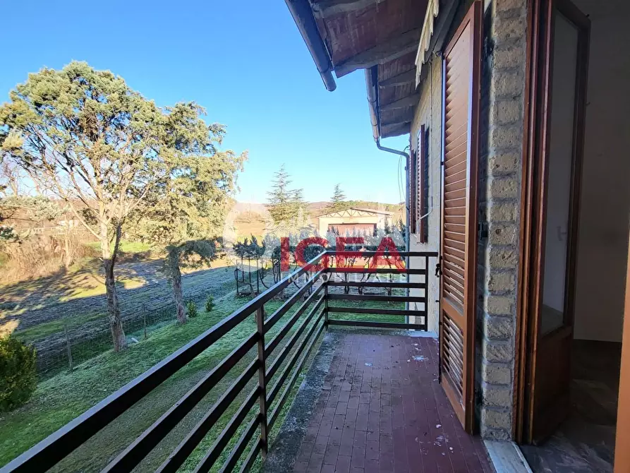 Immagine 16 di Villa in vendita  a Colle Di Val D'elsa