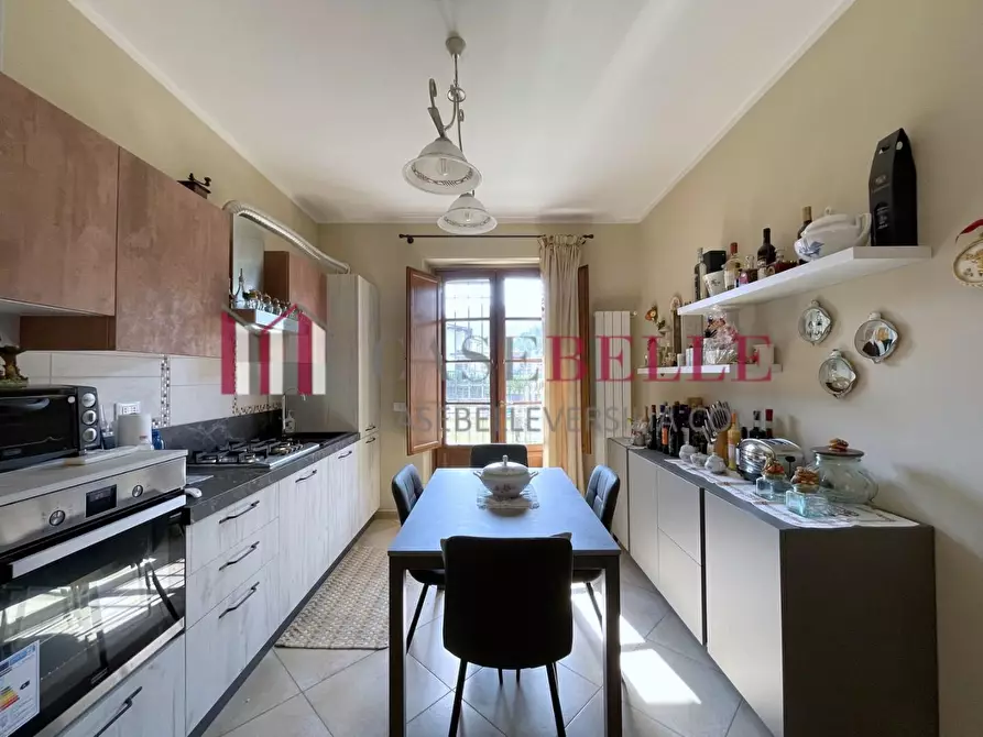Immagine 6 di Villetta a schiera in vendita  a Camaiore