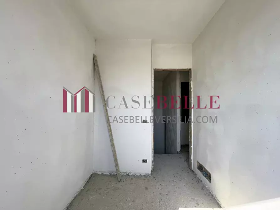 Immagine 35 di Casa bifamiliare in vendita  a Camaiore
