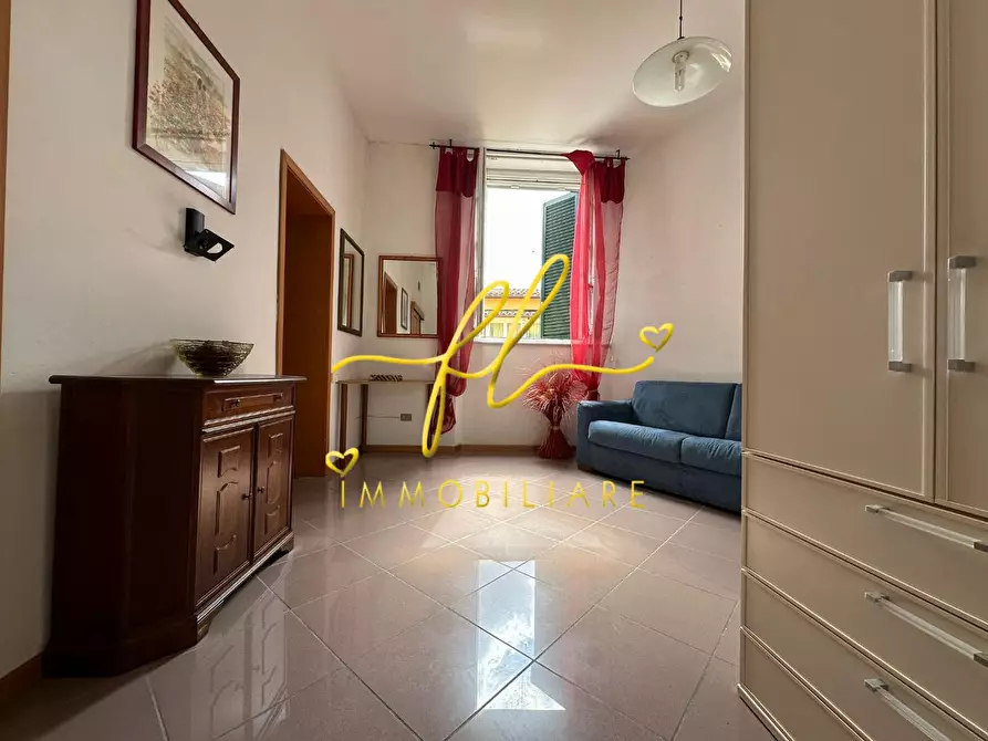 Immagine 6 di Appartamento in vendita  a Livorno