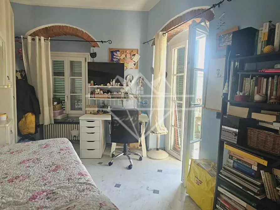 Immagine 11 di Casa semindipendente in vendita  a Carrara