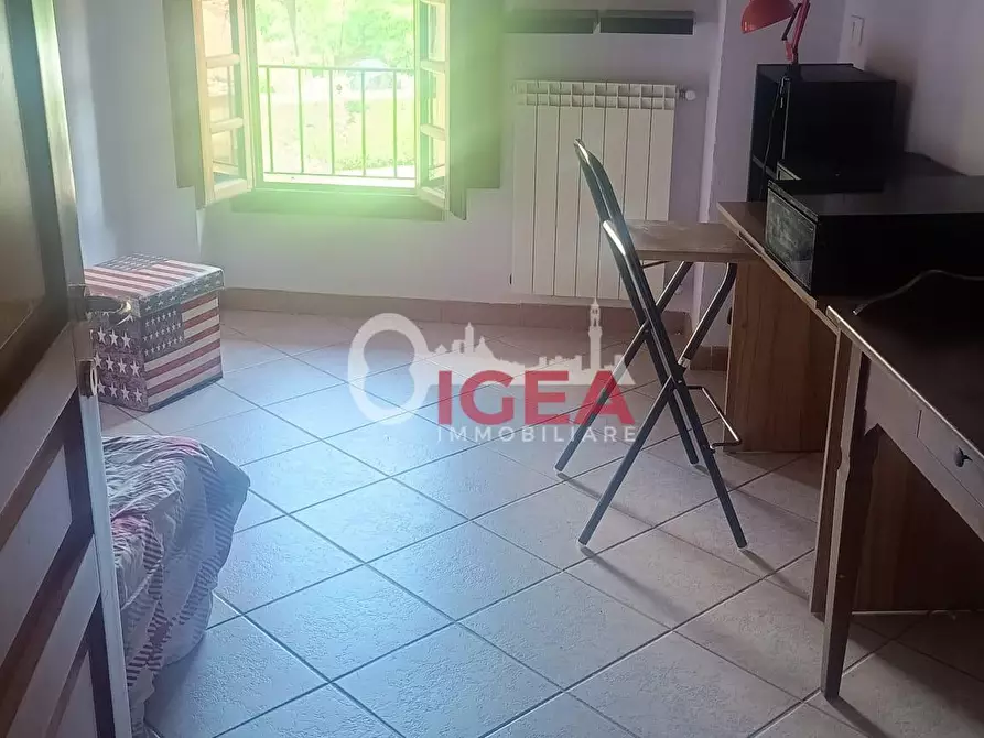 Immagine 10 di Appartamento in vendita  a San Gimignano