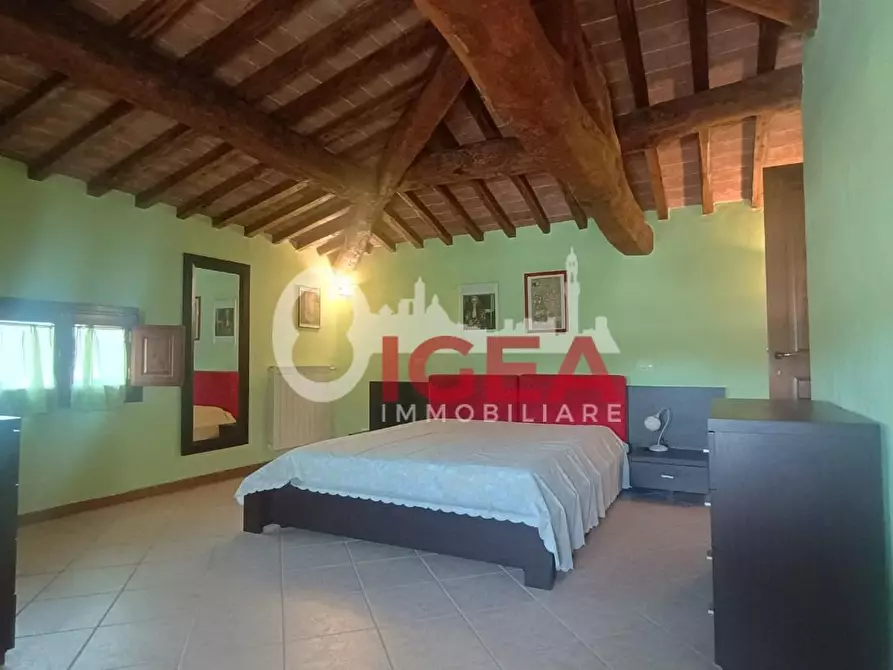 Immagine 7 di Appartamento in vendita  a San Gimignano