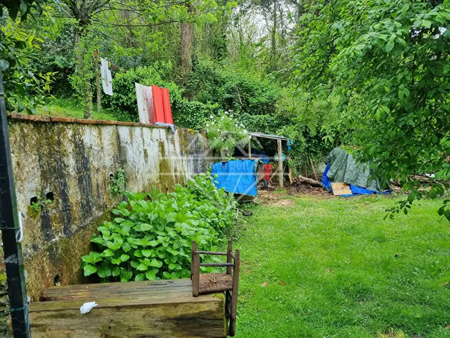 Immagine 3 di Casa indipendente in vendita  a Massa