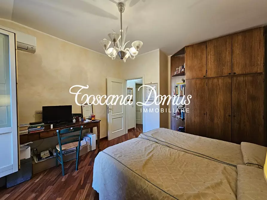 Immagine 18 di Mansarda in vendita  a Siena