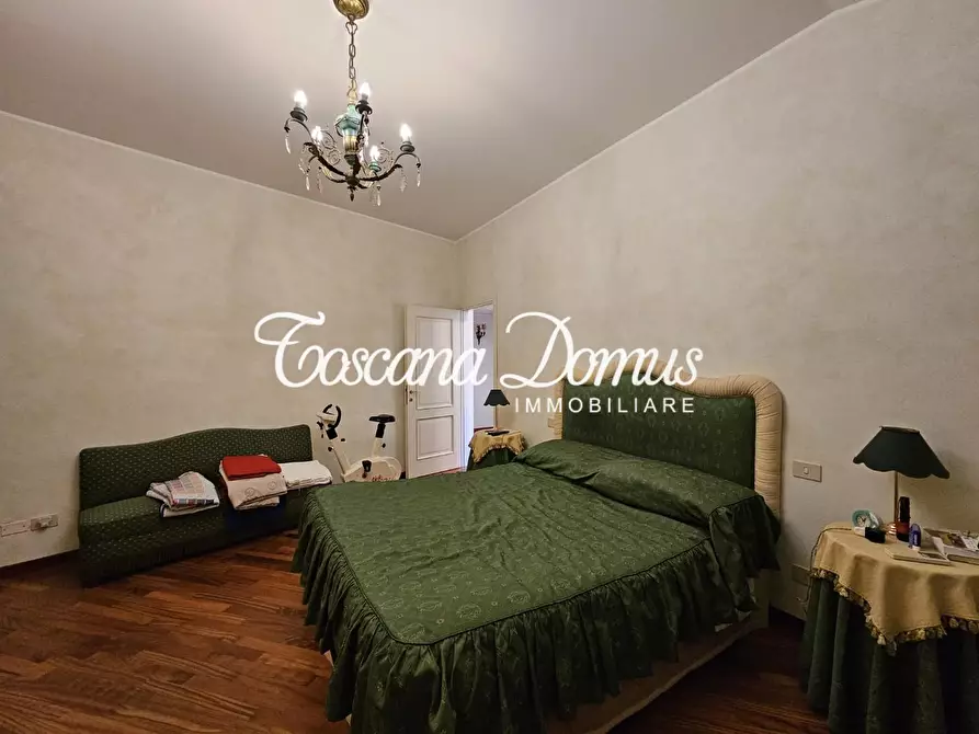 Immagine 19 di Mansarda in vendita  a Siena