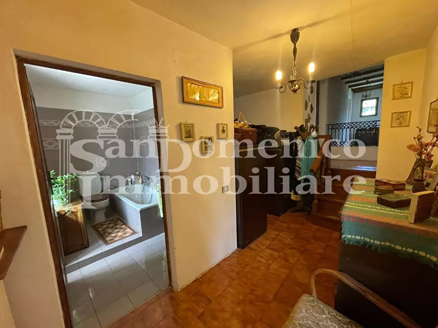 Immagine 46 di Villa in vendita  a Calci