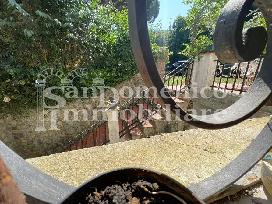 Immagine 37 di Villa in vendita  a Calci