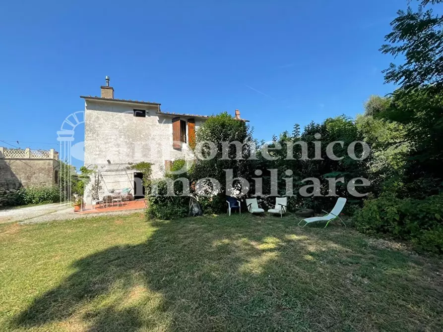 Immagine 12 di Villa in vendita  a Calci