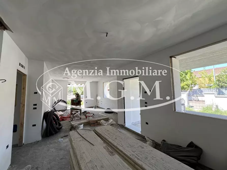 Immagine 7 di Villa in vendita  a Castelfranco Di Sotto