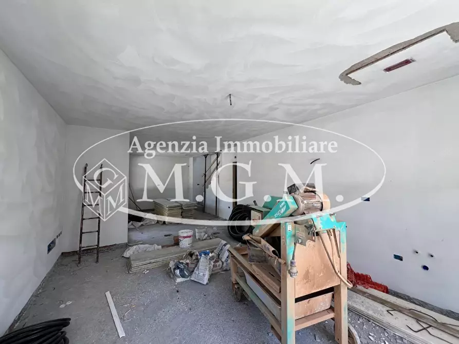 Immagine 8 di Villa in vendita  a Castelfranco Di Sotto