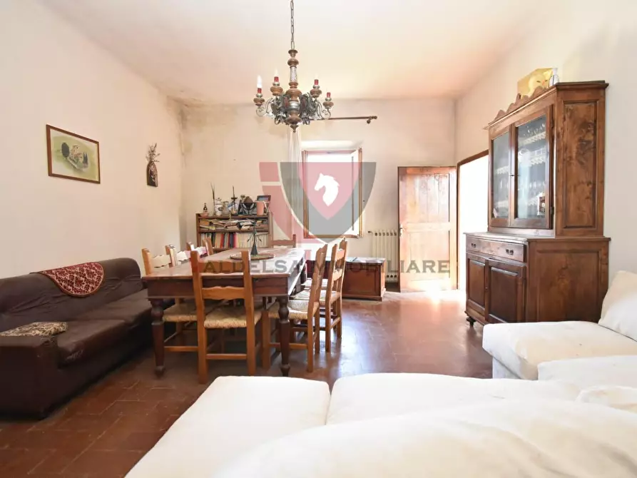 Immagine 22 di Villa in vendita  a Castellina In Chianti