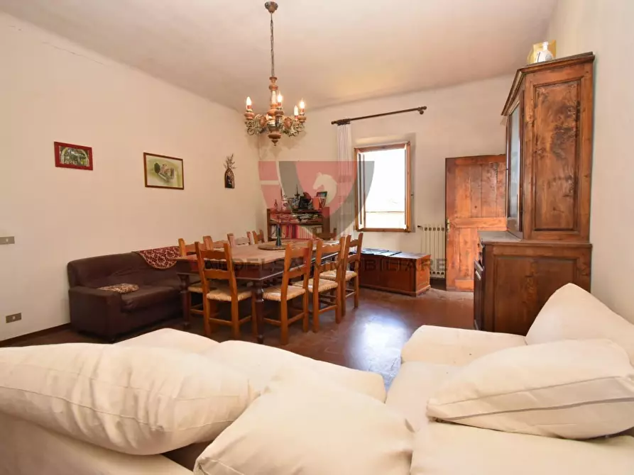 Immagine 35 di Villa in vendita  a Castellina In Chianti