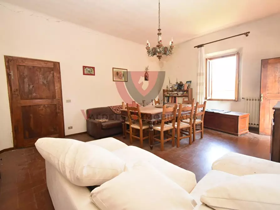 Immagine 23 di Villa in vendita  a Castellina In Chianti